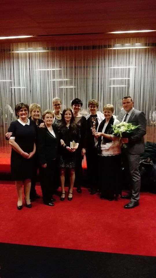 Gratulálunkl a Hejőkeresztúri IV. Béla Általános Iskolának a Prima Primissima díjhoz!